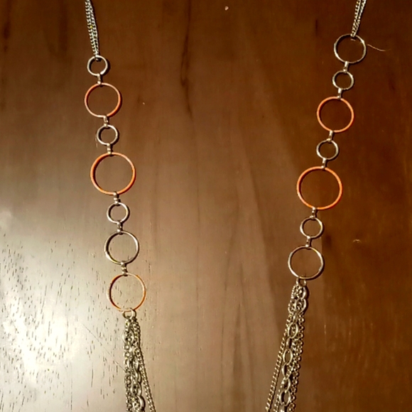 Long silver and coral necklace - Picture 2 of 2